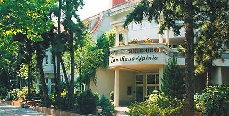 Landhaus Alpinia Berlín Německo