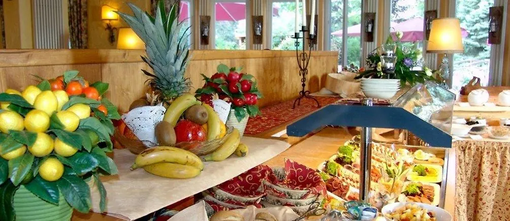 Landhaus Alpinia Berlín 4*,